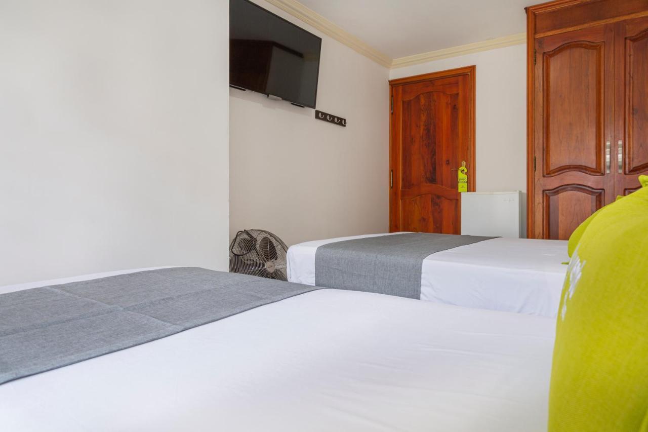 Hotel Boutique Laureles Home - Ayenda 1258 (Adults Only) 메딜린 외부 사진